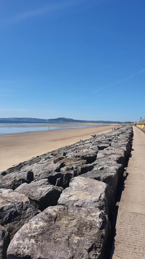 Beach Break Aberavon Holiday Home By The Sea Port Talbot Exterior foto